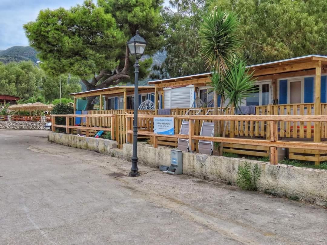 סאמי Camping Karavomilos מראה חיצוני תמונה