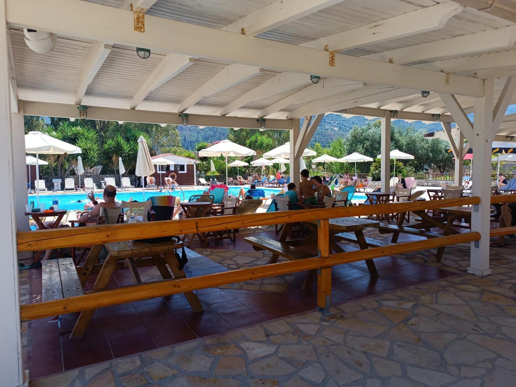 סאמי Camping Karavomilos מראה חיצוני תמונה